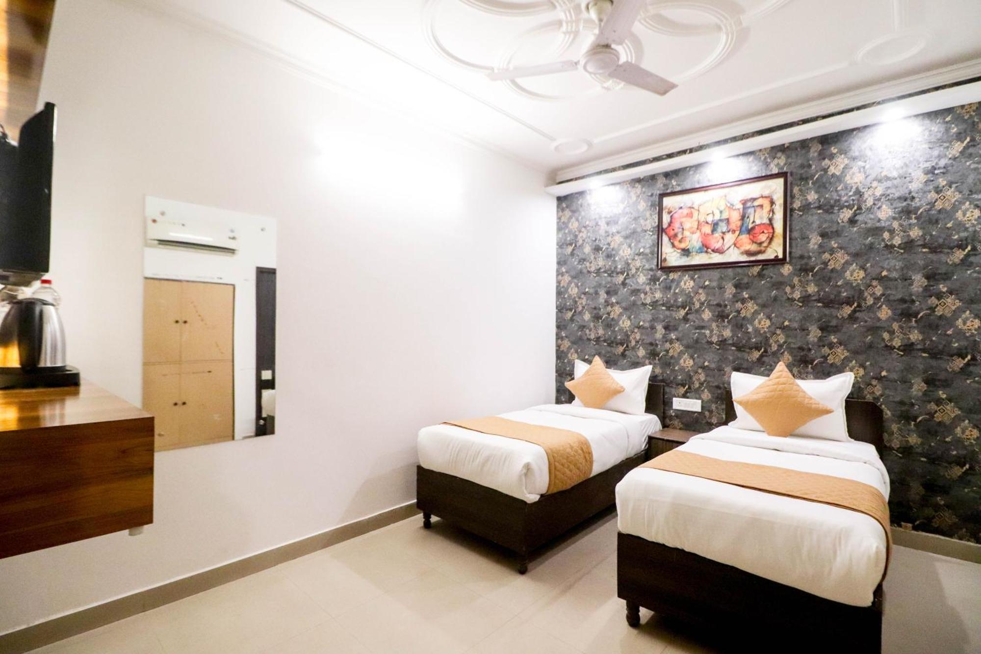 Hotel Stay Villa Near Delhi Airport نيودلهي المظهر الخارجي الصورة